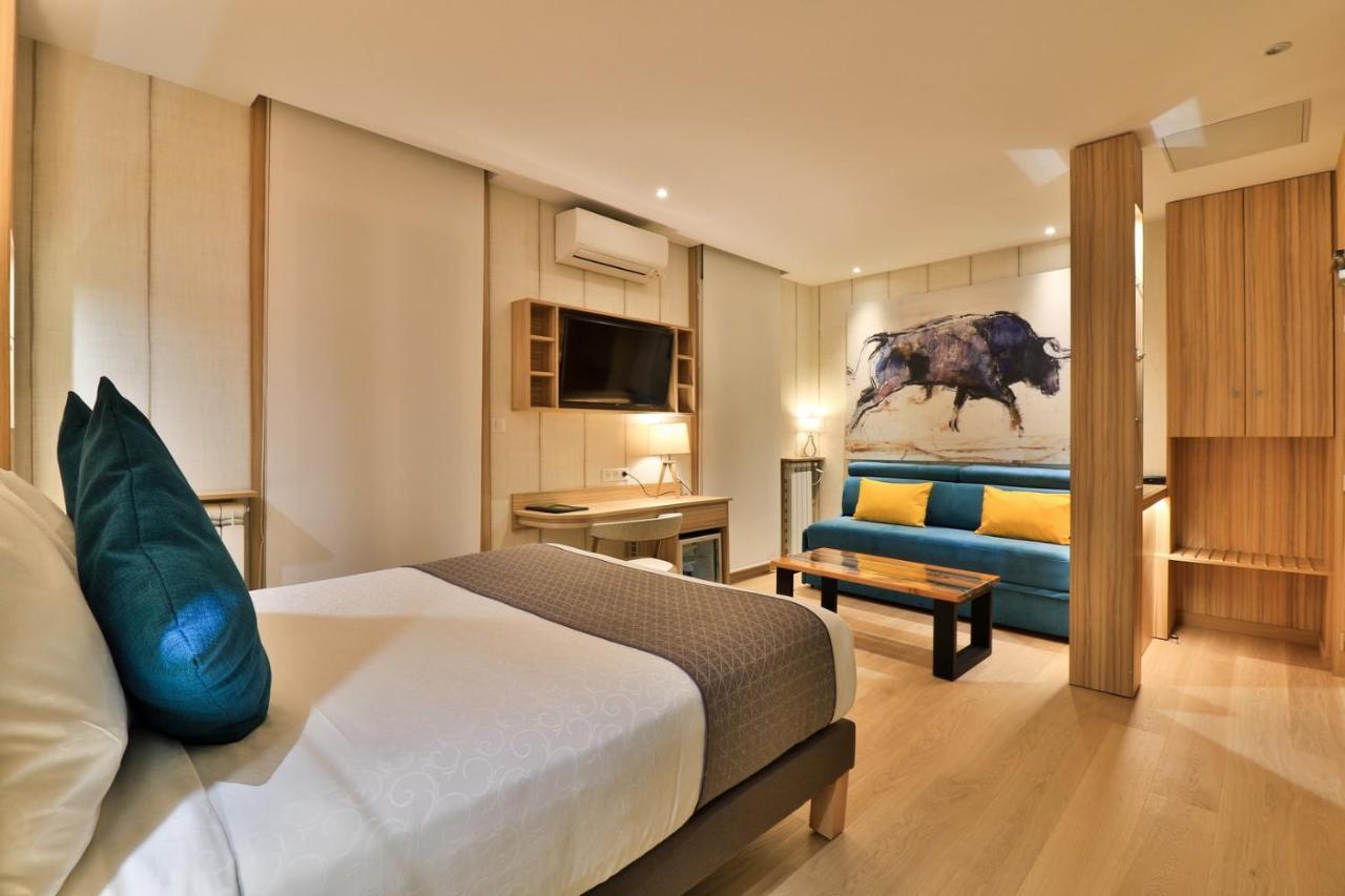 Hotel Provencal บ็องโดล ภายนอก รูปภาพ